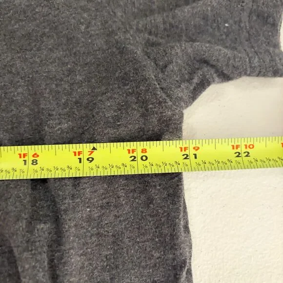 Roots T-Shirt Women's Large Gray Short Sleeve Canada True North Crew - Picture 7 of 7